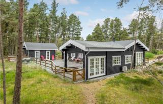 4 Bedroom Amazing Home In Nexø - Vester Sømarken - 0