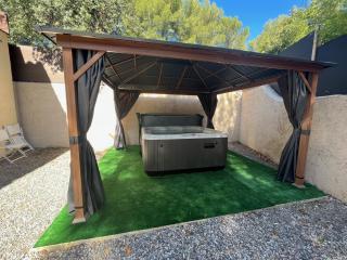 Villa neuve 5 ch et Jacuzzi - 5
