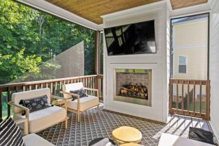 Cottage with 3 King Beds, 3 min to Marina, Fire Pit - Estill Springs - 9