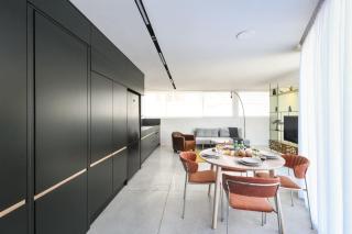 Modern Studio Apt with Balcony by Sea N Rent - Tel Aviv - 3
