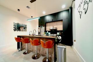 3 Mi to Dtwn Modern Townhome with Yard in Houston - Houston - 2