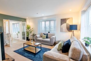 Large 5 bed house up to 8 guests - Didcot - 0