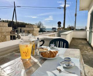 Front Beach Apartments Rose Superiore - 9