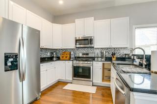 1 Mi to Dtwn Home with Backyard in Raleigh! - Raleigh - 5