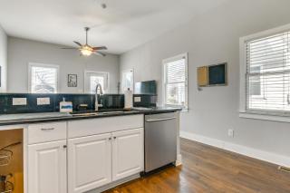 1 Mi to Dtwn Home with Backyard in Raleigh! - Raleigh - 3