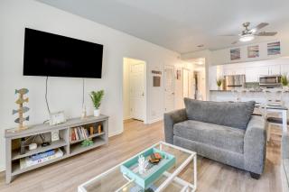 2 Mi to Ocean Miramar Beach Condo with Balcony - 5