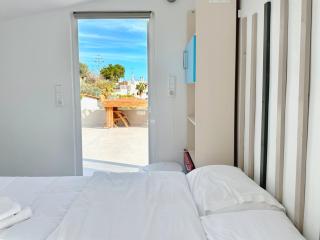 Kasaj Luxury Apartments - Porto Rafti - 2