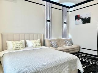 Апарт-отель ЖК Meridian из 8 апартаментов рядом с Арбатом - Almaty - 0