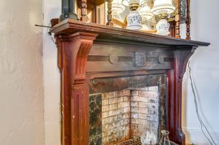Steps to Inkwell Beach Victorian Home! - Vineyard Haven - 4