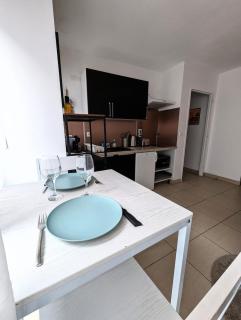 Apparemment moderne au cœur de Bayonne - Bayonne - 7