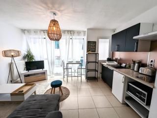 Apparemment moderne au cœur de Bayonne - Bayonne - 2