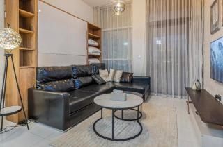 Trendy Fully Equipped Beautiful Apartment for Four near to Metro - 3