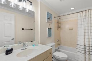 End Unit - Directly On The Gulf! Sleeps 6! Italian Luxury Furnishings! - Panama City Beach - 1