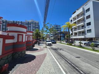 Apto na Praia do Forte - 2 Qts frente ao Bombeiro - 6