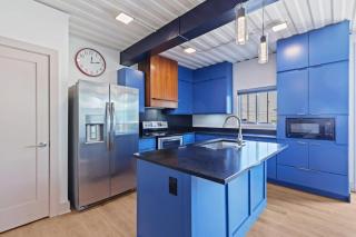 Indy Stadium Villa 711 L - 8