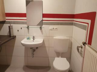 Hanghaus in Alleinlage - WE basement - 7