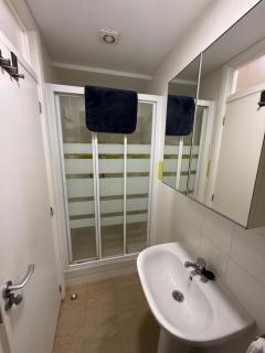 Main Street One-Bedroom Apartment - Gibraltar - 3