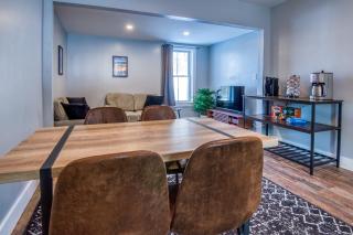 Modern Cozy Apt Hiking Skiing Touring 2nd Floor - 5