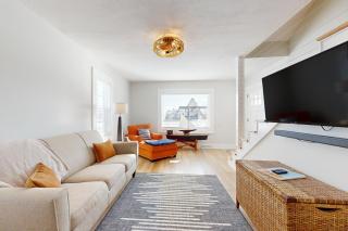 Walk to Downtown and Beach! Water-View Home - 7