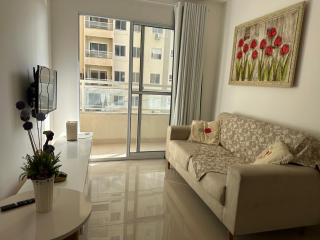 Apartamento próximo a praias , restaurantes,shopping, bares, lojas , hospitais , farmácias - 0