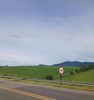 Casa em Joanópolis - SP - Próxima ao centro - 2