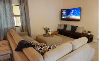 Chic Country Home in the Woods with Hot Tub - 6