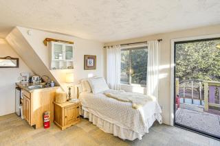 Near Hiking: Tranquil Crestone Studio w/ Deck! - 4