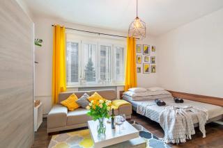 Castle Cozy Apartment - Bratislava - 0