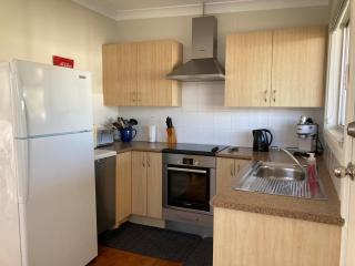 SummerBreeze - just a 60 second stroll to the beach - Culburra Beach - 7