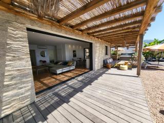 villa pieds dans l'eau avec accès mer et jacuzzi - Tiuccia - 1
