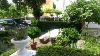 Apartments and Rooms Neda - Vodice - 1