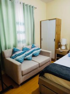 Coho The Hermosa - Staycation Studio Unit and Balcony View with Swimming Pool and Open Court access - Manila - 8