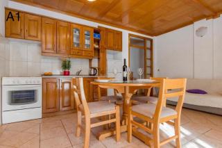 Apartments Klaric - Brodarica - 6