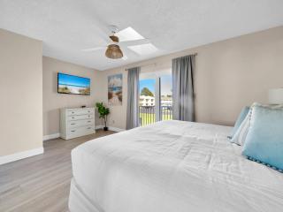 Woodland Shores 42 near beach sleeps 7 - Destin - 7