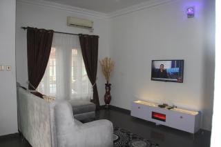 London touch great 2bedroom with free WiFi 24hr light N75,000 - Port Harcourt - 3