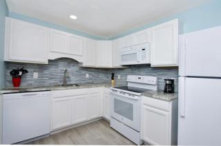 MT Bikini Bottom #6 by Sun Palace Vacations - Fort Myers Beach - 3