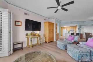 3105 Windsor Court South Oceanfront Luxury 2 BR condo Pool Bike Paths Golf Courses - Hilton Head Island - 5