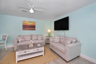 MT Coconut Cove #1 by Sun Palace Vacations - Fort Myers Beach - 3