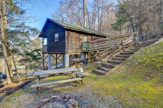 Gone Hiking Bryson City Cabin with Hot Tub and Grill - Bryson City - 0