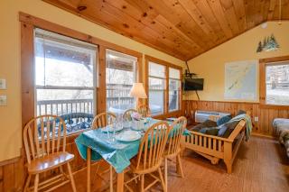 Gone Hiking Bryson City Cabin with Hot Tub and Grill - Bryson City - 6