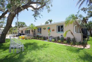 Happy Daze by Sun Palace Vacations - Fort Myers Beach - 5