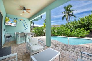 Sand Dollar on Miramar by Sun Palace Vacations - Fort Myers Beach - 1