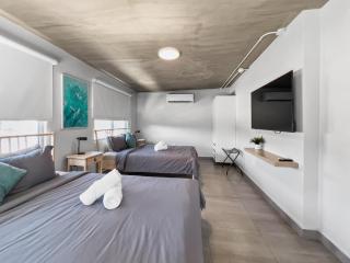 Aquabella 8 Beach Bliss in Isla Verde - San Juan - 7