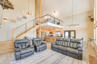 Views, Trails, Hot Tub and More Luxe Wyoming Oasis - 5
