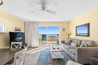 Beach Front Radiant Robins Nest 112, Free Activities Included! - Fort Walton Beach - 2