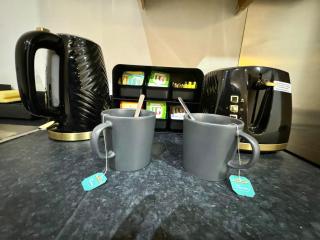 Casa Luxé 2 Bed City Centre Free Parking & Outdoor Patio - Birmingham - 1