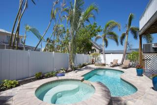 Sea La Vie by Sun Palace Vacations - Fort Myers Beach - 7