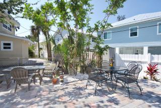 Mermaid Tales 3BR #1, #5, and #6 by Sun Palace Vacations - Fort Myers Beach - 3