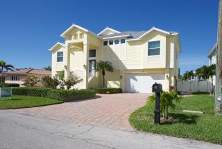 Sandy Getaway by Sun Palace Vacations - Fort Myers Beach - 5