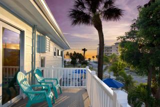 Big Blue Beach House by Sun Palace Vacations - Fort Myers Beach - 6